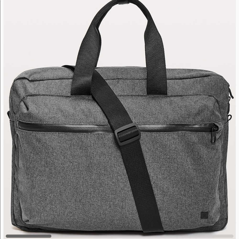 Command the Day Commute Bag 19L -Lululemon EUC!